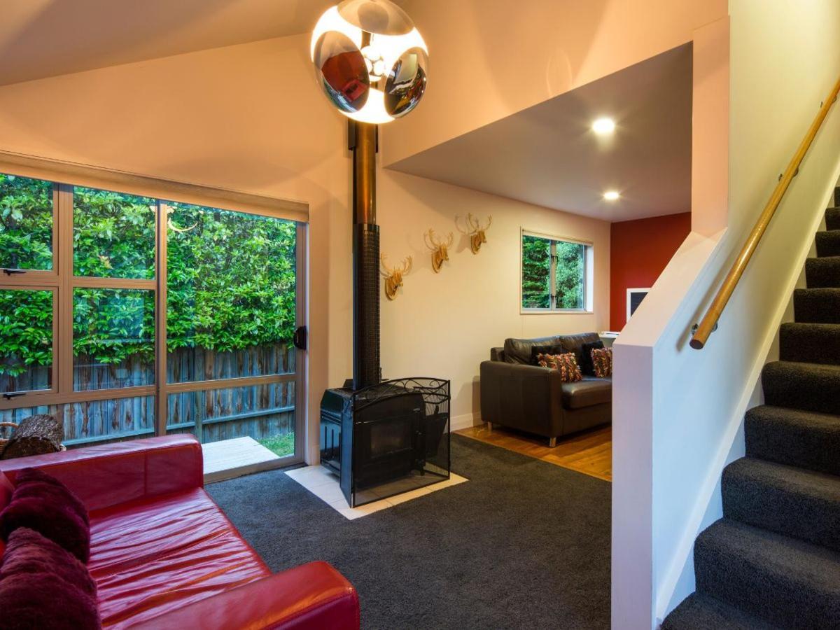 Riverview Retreat Holiday Home By Majordomo Queenstown Exterior foto
